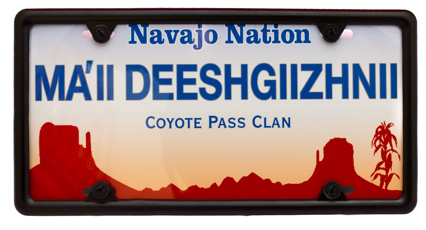 Ma’ii deeshgiizhnii – Coyote Pass License Plate