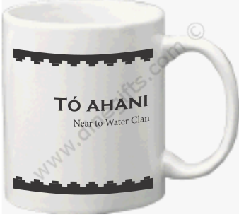 Tóahani (Near to Water Clan)